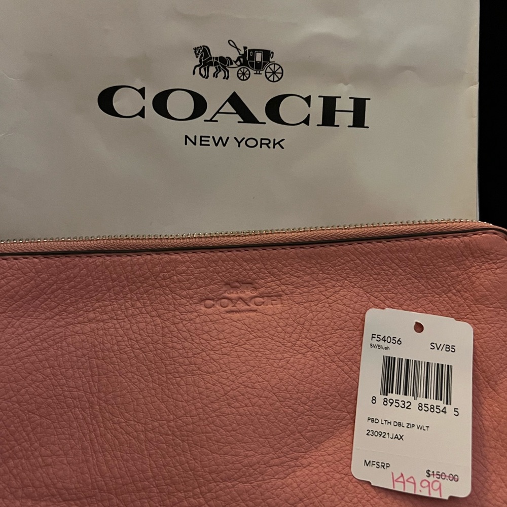 BRAND NEW COACH WALLET ******* Never used!